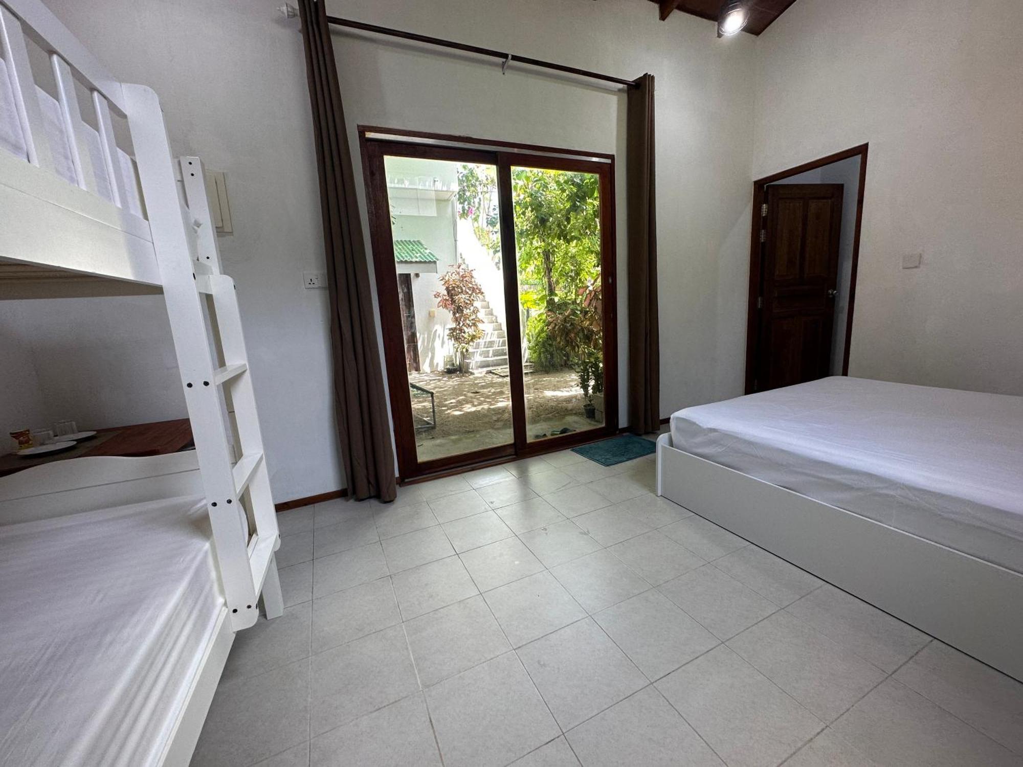 Hotel Aqua Oasis Thoddoo-Atoll Exterior foto